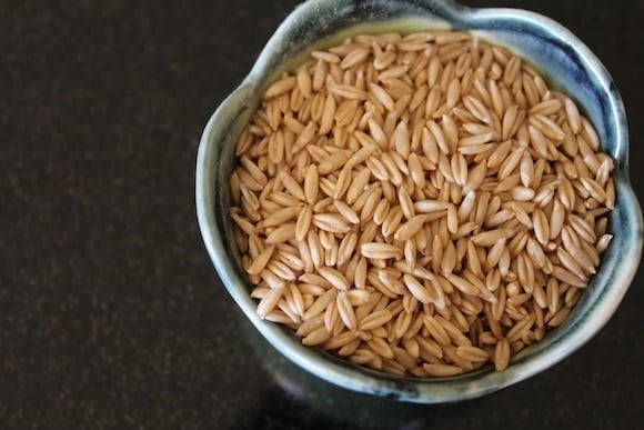 raw oat groats