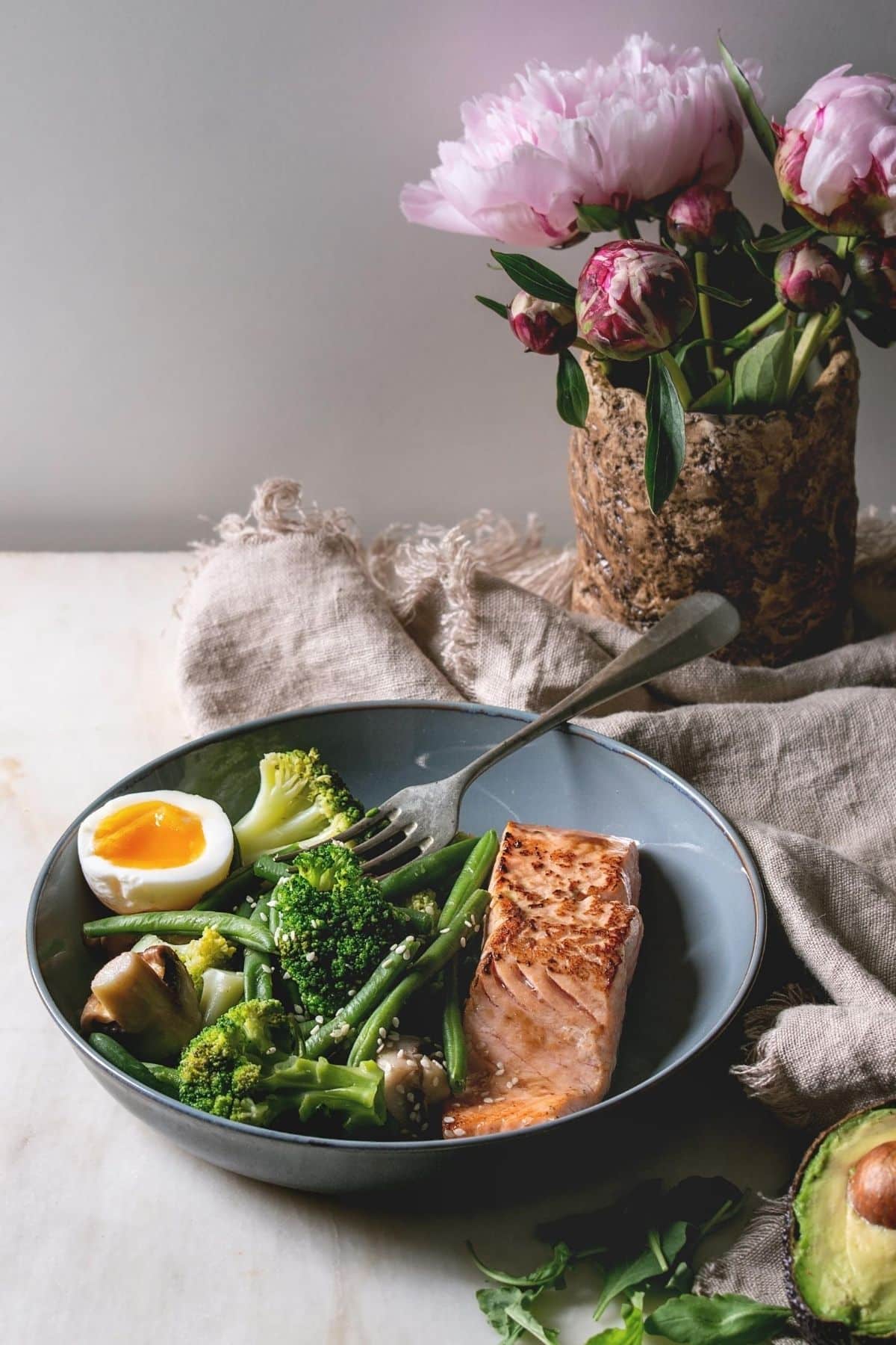 salmon dinner with greens