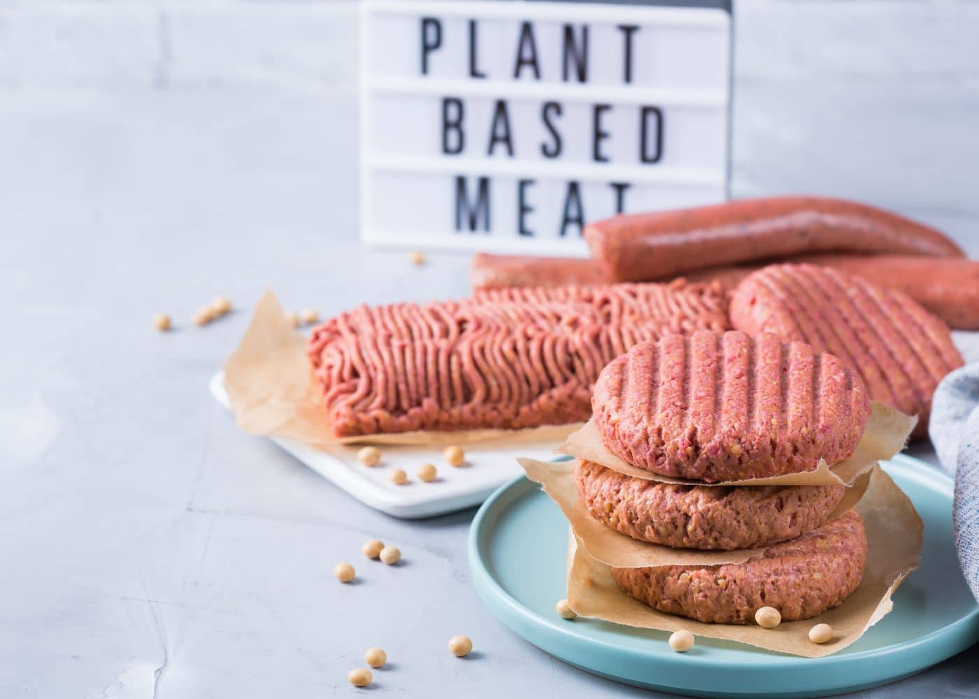 https://www.cleaneatingkitchen.com/wp-content/uploads/2019/11/plant-based-meat-selection.jpg