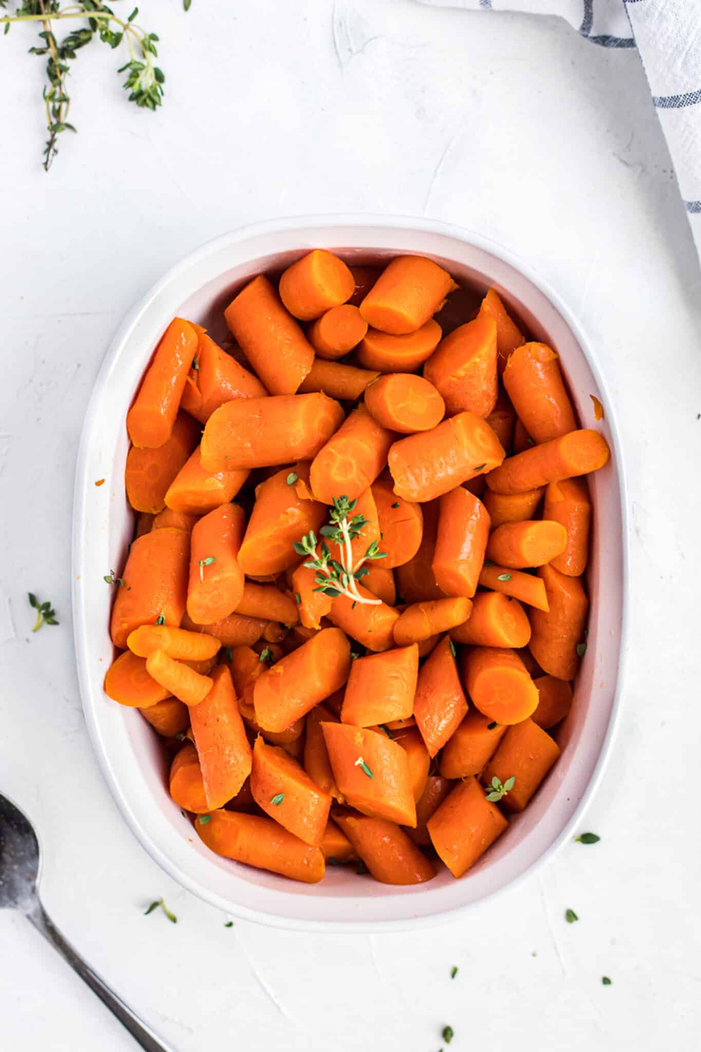 cooked instant pot carrots in serving dish.