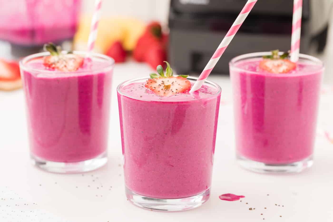 Dragon Fruit Banana Smoothie (Vegan) - Clean Eating Kitchen
