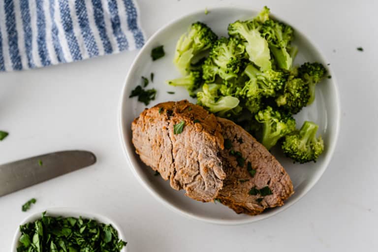 pork tenderloin with broccoli