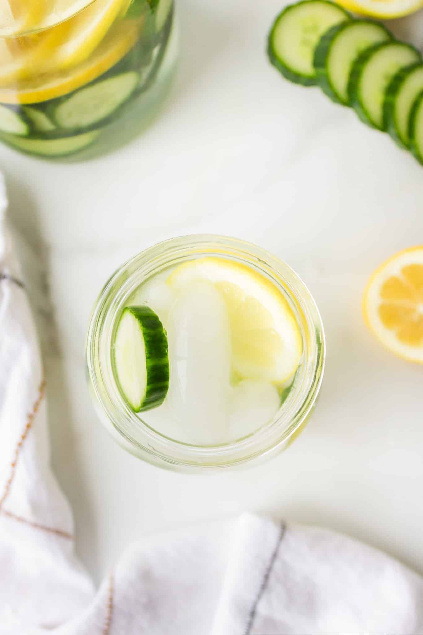 cucumber lemon water with ice