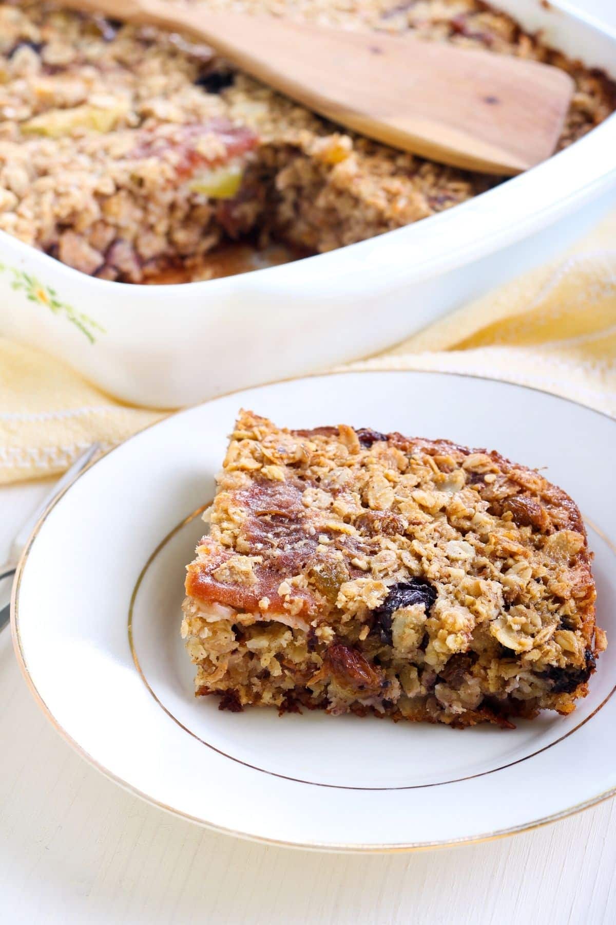 baked oatmeal squares.