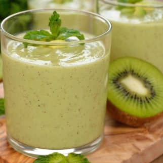 green kiwi smoothie in a glass