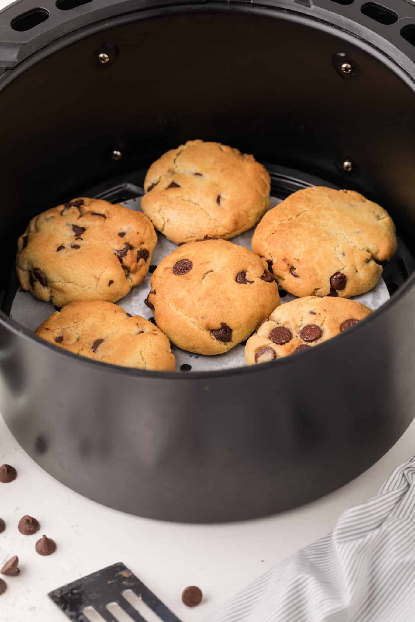 Air Fryer Cookies - Sustainable Cooks