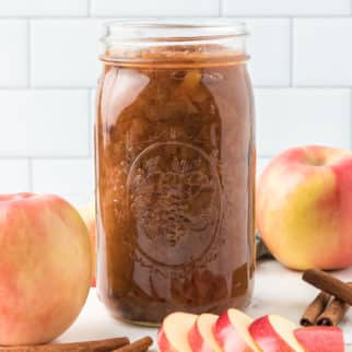 slow cooker applesauce in jar