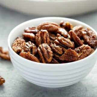 air fryer candied pecans in bowl.