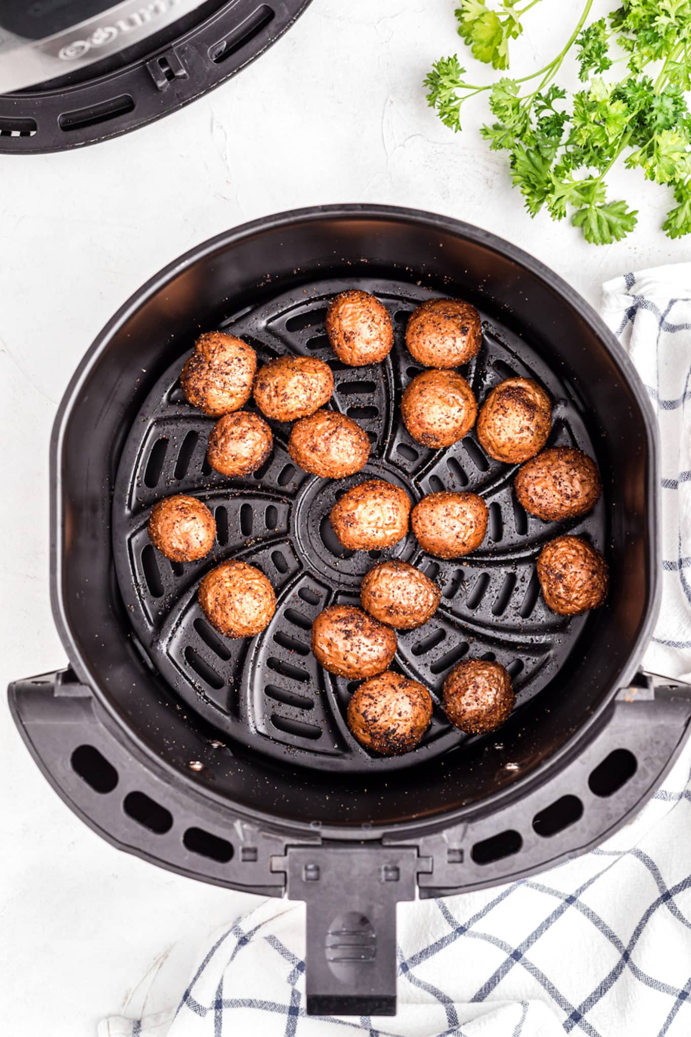 roasted potatoes in air fryer.