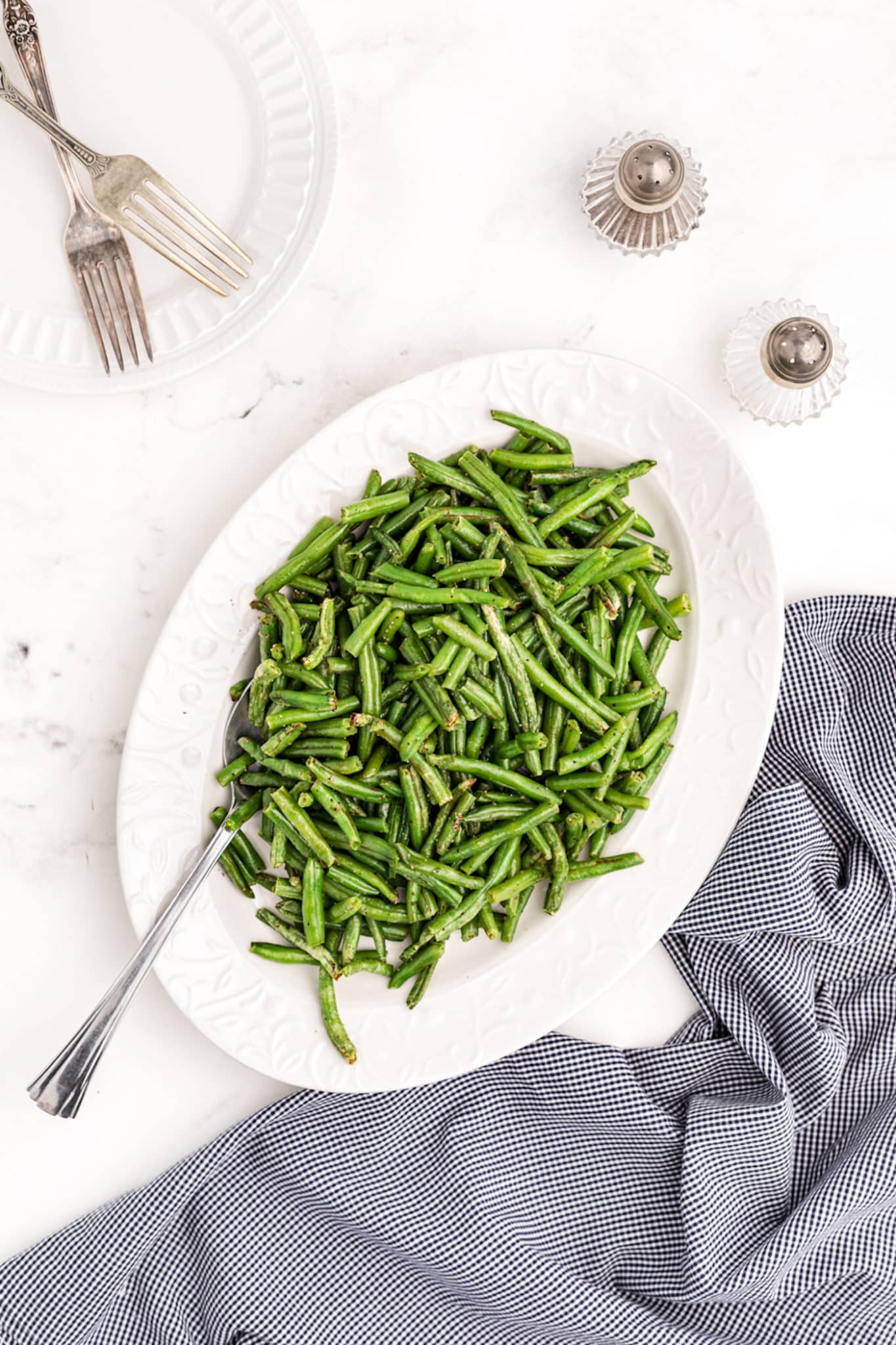 serving platter with green beans