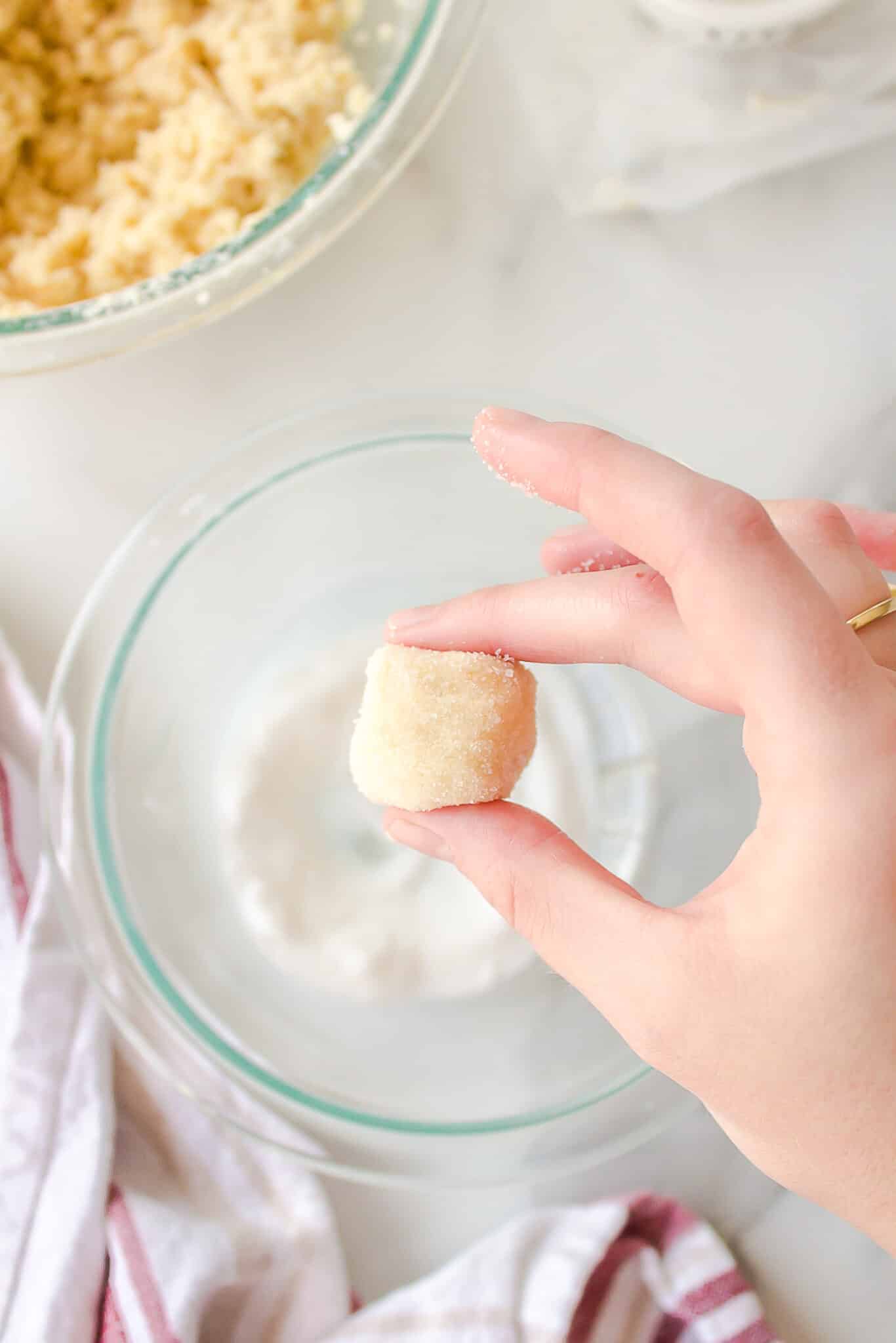 dairy-free sugar cookie balls for making cookies.