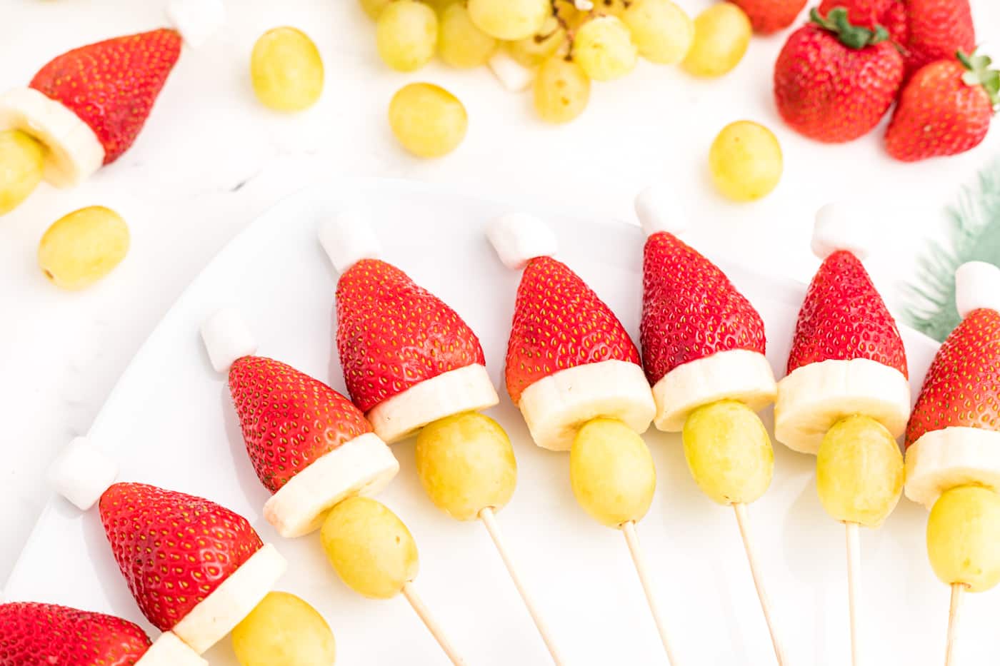 Grinch Fruit Kabobs (Healthy Christmas Snack) - Clean Eating Kitchen