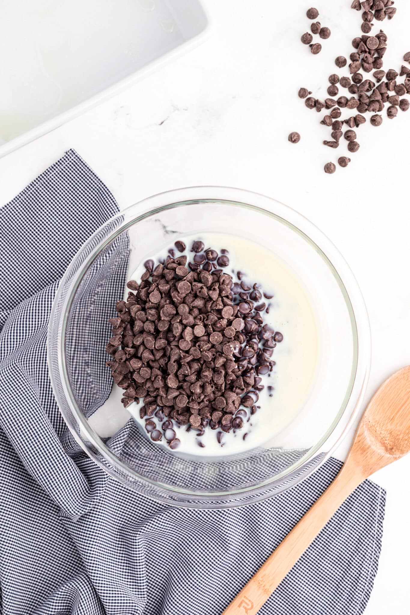 ingredients for vegan fudge in bowl.