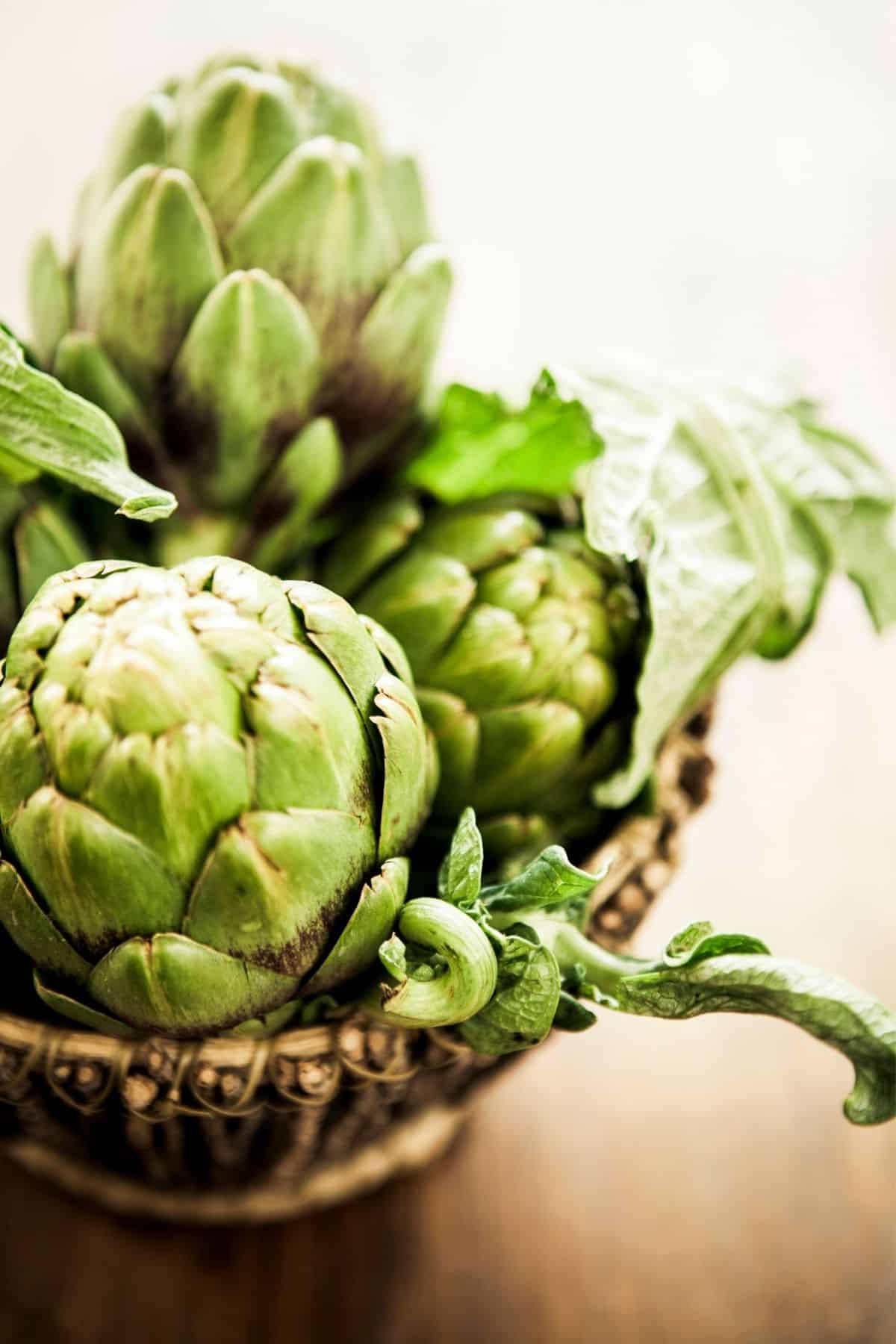 artichokes in bowl.