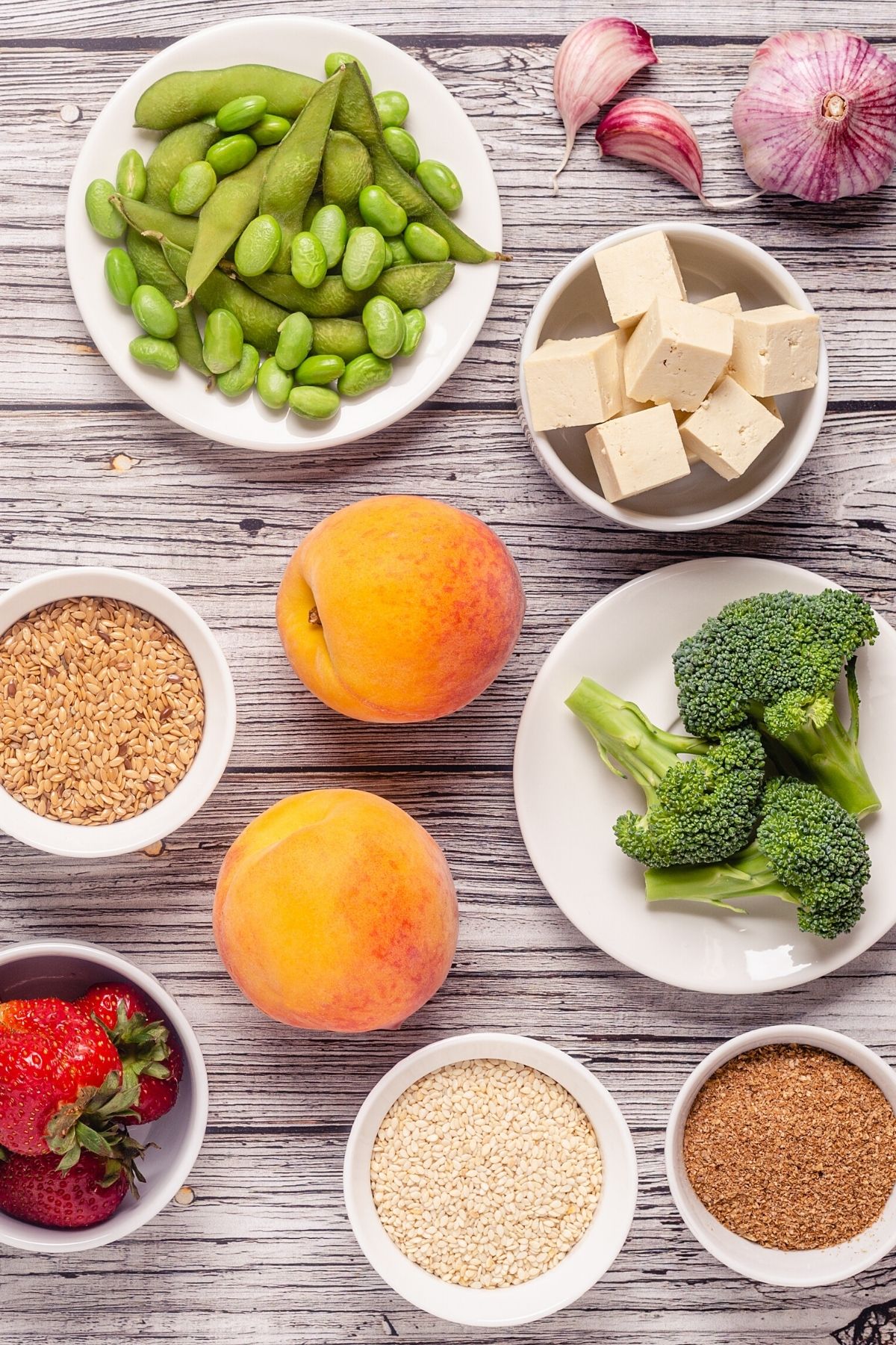 foods high in phytoestrogens on a table.