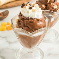 cropped-Chocolate-Peanut-Butter-Banana-Ice-Cream-in-sundae-glass-scaled-1.jpg