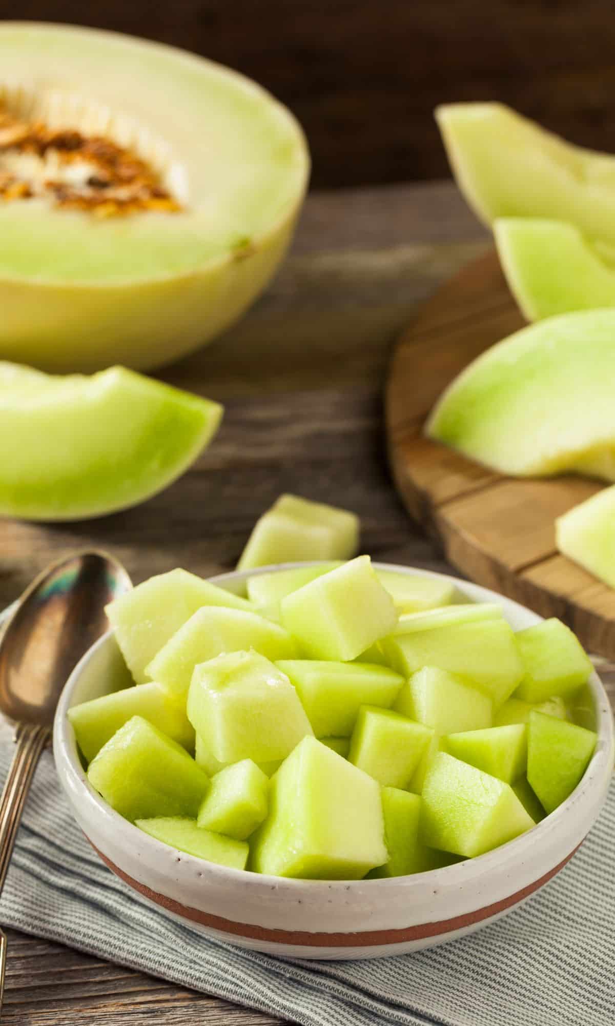 Green Fruit Names: Top Fruits That Are Both Healthy and Delicious