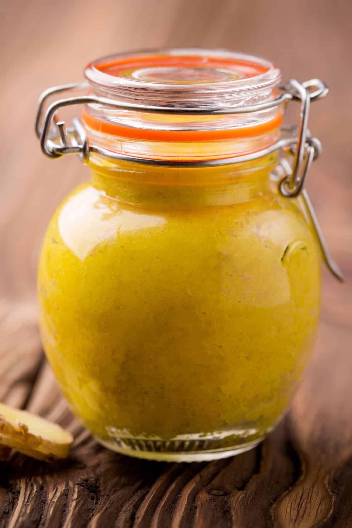 A small locking lid jar of ginger paste.