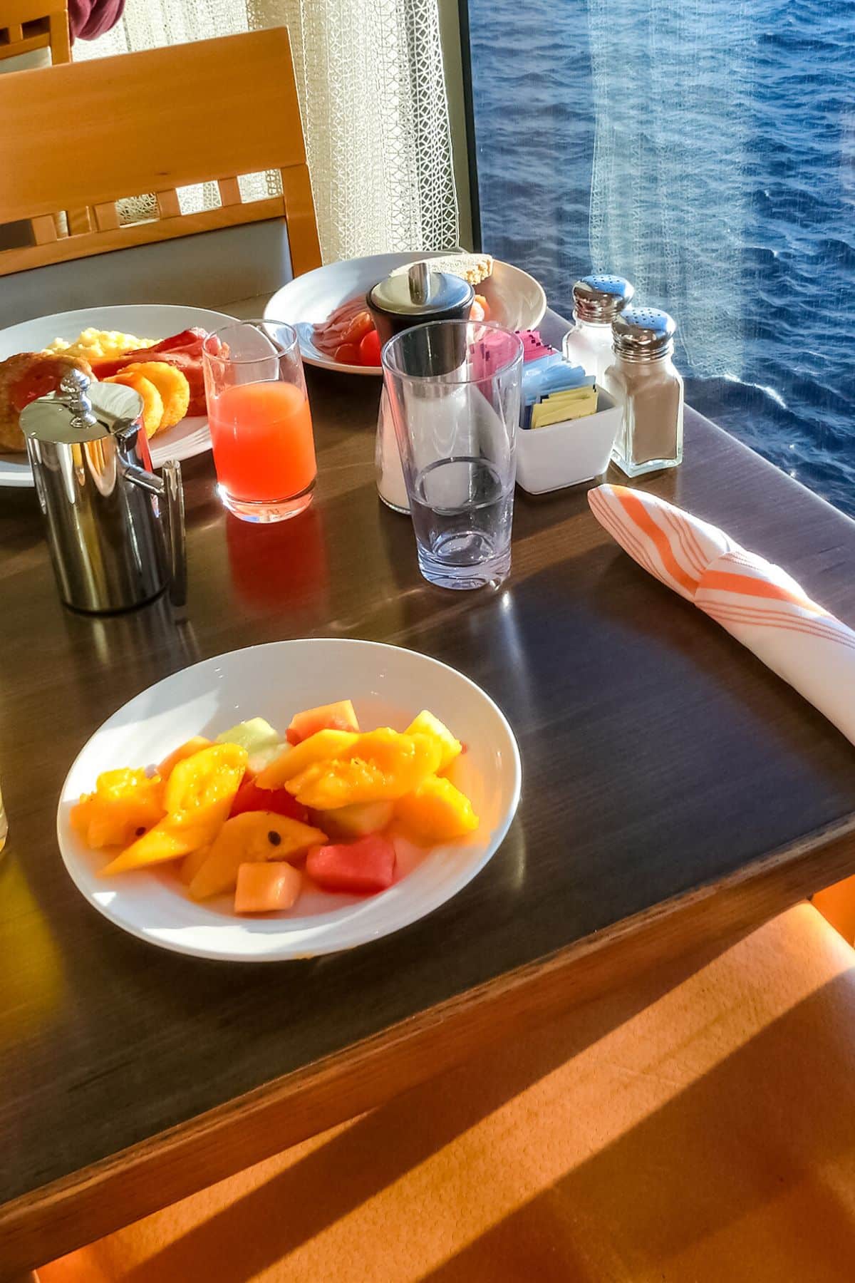 10 Ways To Stay Healthy On A Cruise, But Still Enjoy Yourself
