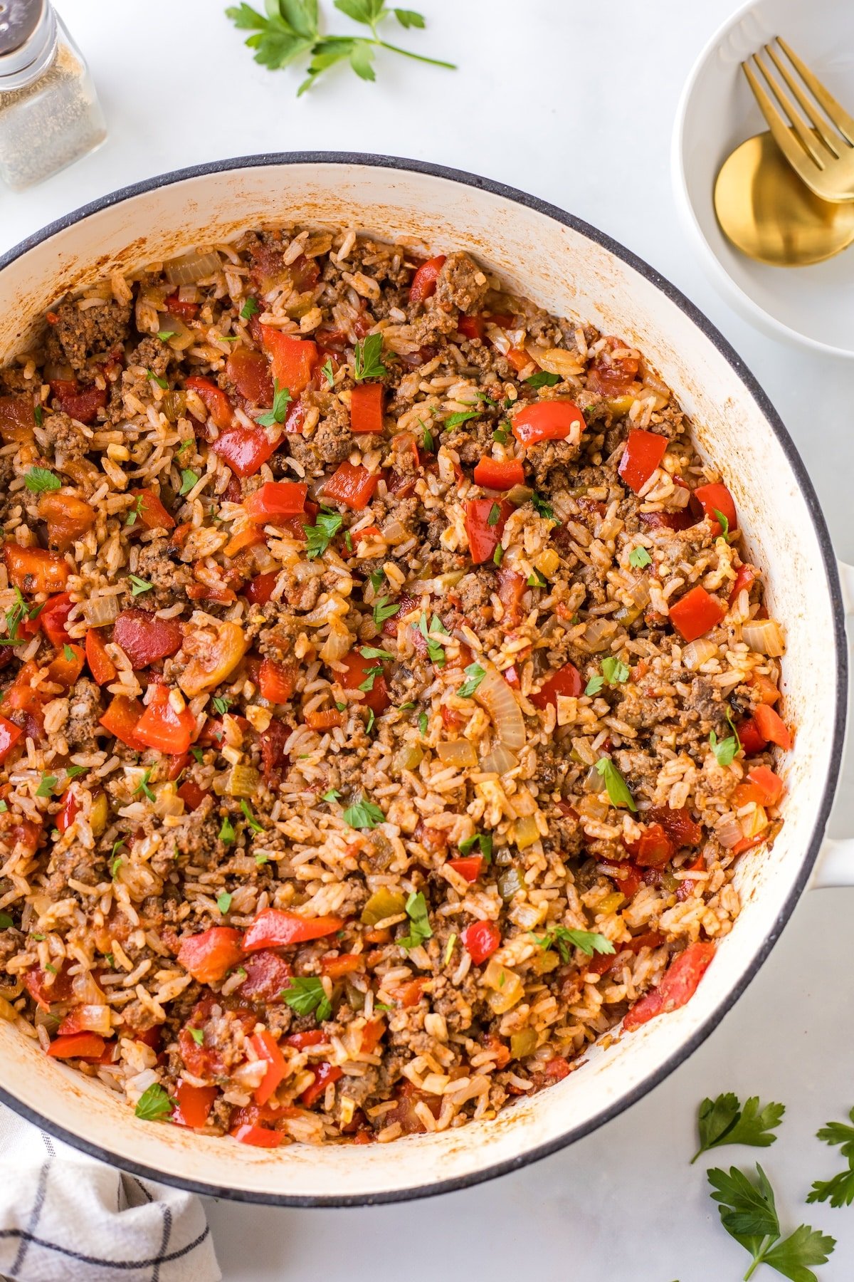 finished unstuffed pepper skillet ready to serve.